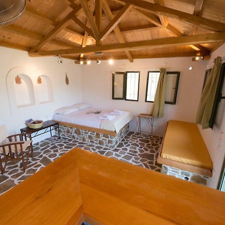 CasaMilos Stone Chalets Alónnisos Exterior foto