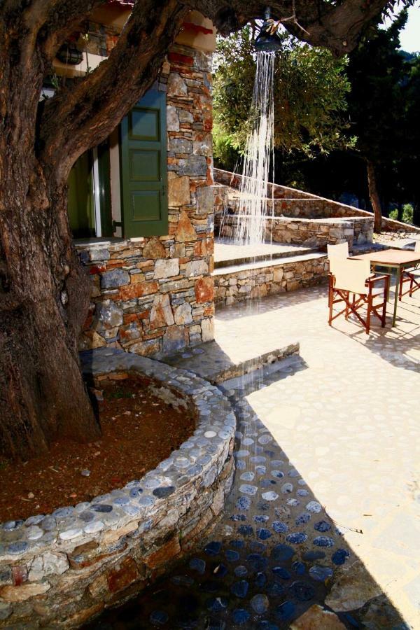 CasaMilos Stone Chalets Alónnisos Exterior foto