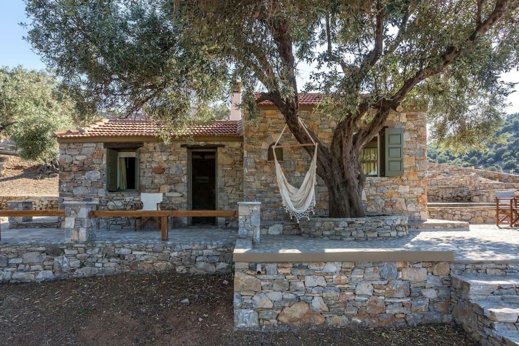 CasaMilos Stone Chalets Alónnisos Exterior foto